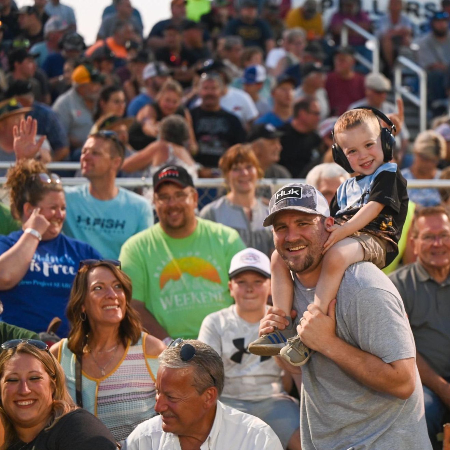 Budweiser Dairyland Super National Truck and Tractor Pull Budweiser Dairyland Super National Truck and Tractor Pull