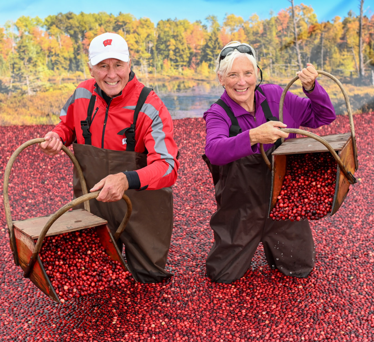 Experience Wisconsin's Famous Warrens Cranberry Festival Experience Wisconsin's Famous Warrens Cranberry Festival